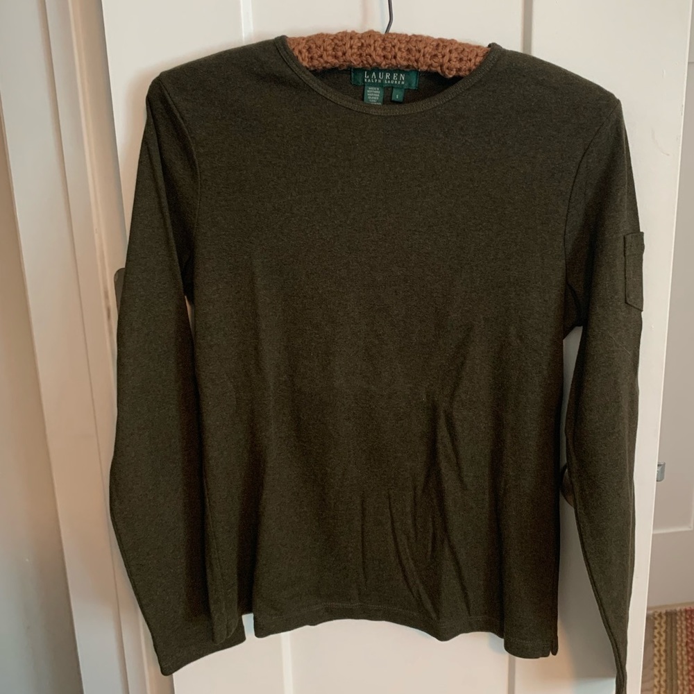 Ladies Ralph Lauren long sleeve top.